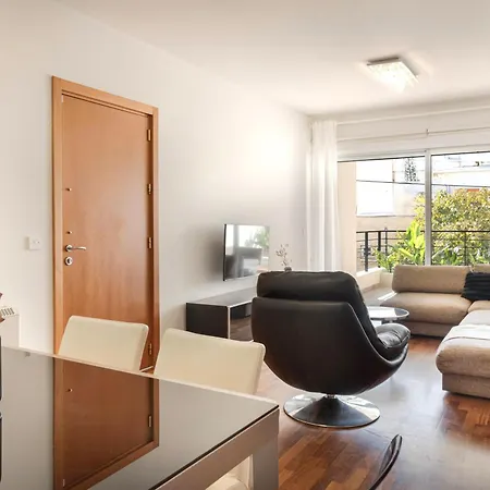 Phaedrus Living Evergreen Flat *