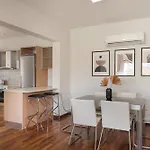 Phaedrus Living Evergreen Appartement *
