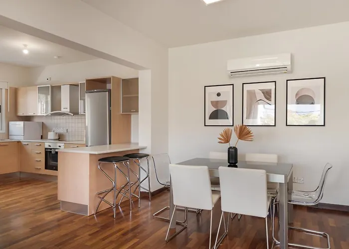 Phaedrus Living Evergreen Apartmán *